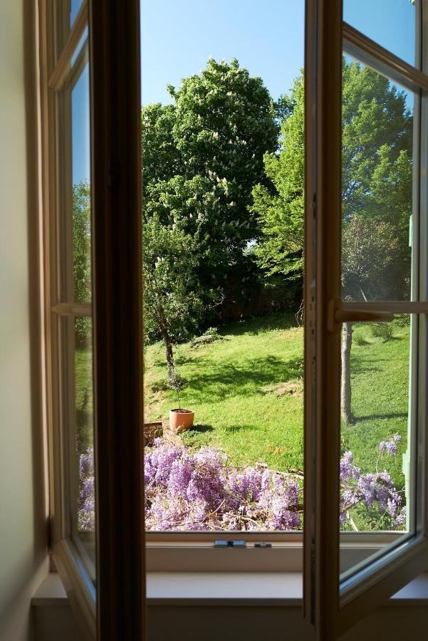 La Porte Des Pres Cluny Extérieur photo
